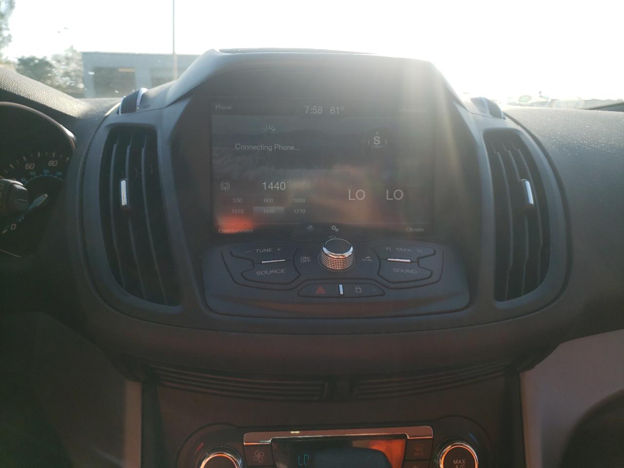Photo 9 from auction – 2014 FORD ESCAPE SE with VIN 1FMCU9GX7EUC66961
