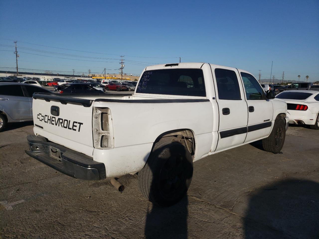 Photo 4 from auction – 2006 CHEVROLET SILVERADO with VIN 2GCEC13V761334033