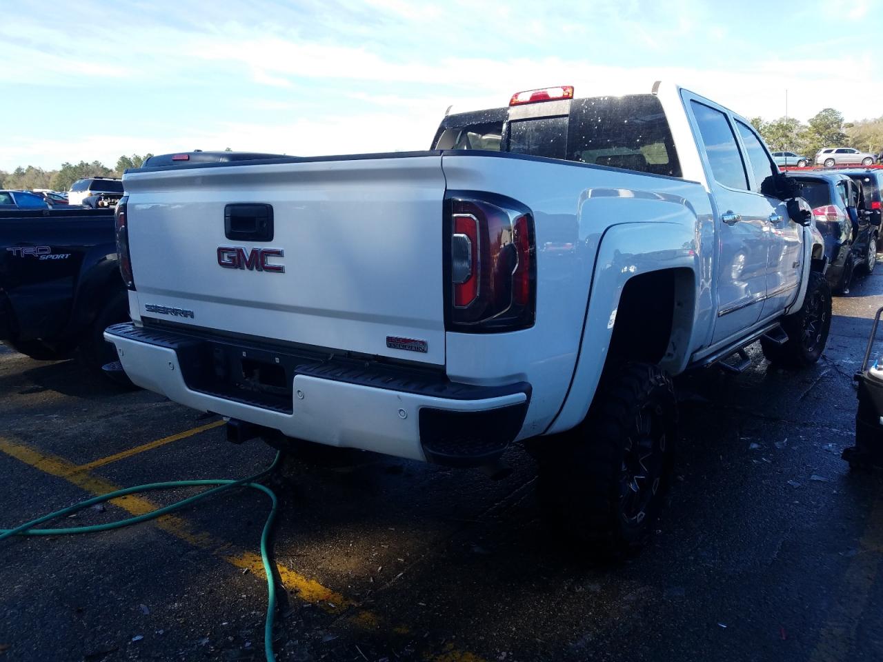 Photo 4 from auction – 2016 GMC SIERRA K15 with VIN 3GTU2NEC5GG246091