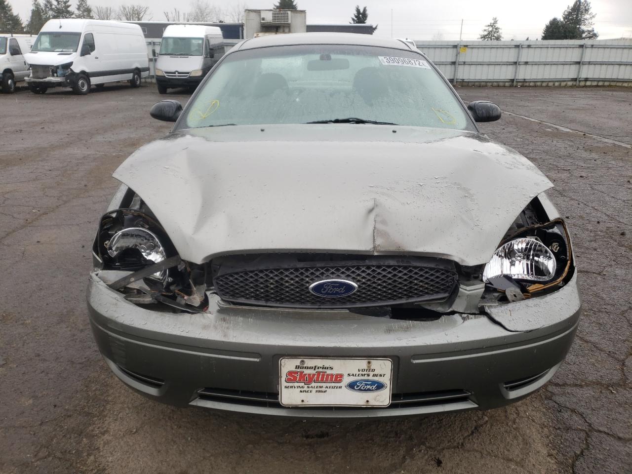 Photo 9 from auction – 2004 FORD TAURUS SES with VIN 1FAFP55S54G175473