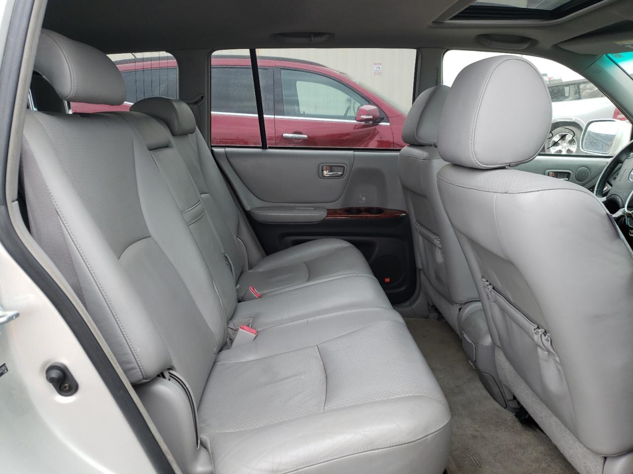 Photo 6 from auction – 2006 TOYOTA HIGHLANDER with VIN JTEEW21A760003957