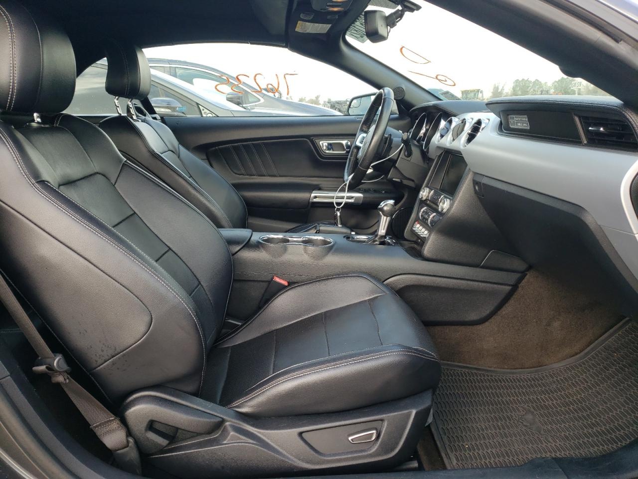 Photo 5 from auction – 2015 FORD MUSTANG with VIN 1FATP8UH3F5414964