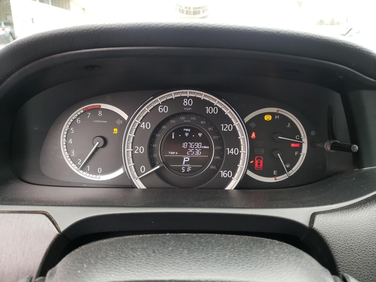 Photo 8 from auction – 2014 HONDA ACCORD EX with VIN 1HGCR2F72EA302380