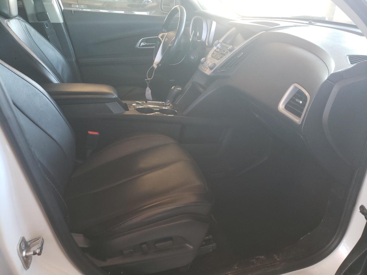 Photo 5 from auction – 2016 CHEVROLET EQUINOX LT with VIN 2GNALDEK2G1186093