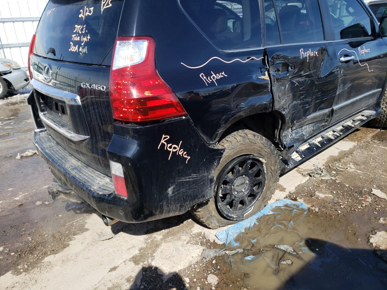 Photo 9 from auction – 2013 LEXUS GX 460 with VIN JTJBM7FX5D5051137