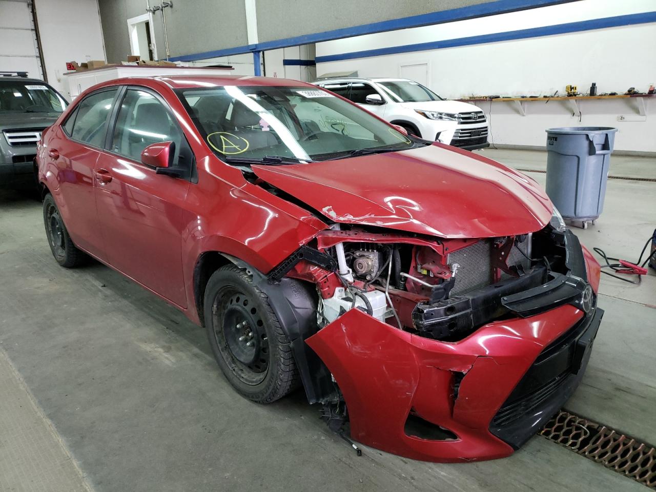 TOYOTA COROLLA L 2018 with VIN 2T1BURHE0JC978393 - Photo from auction