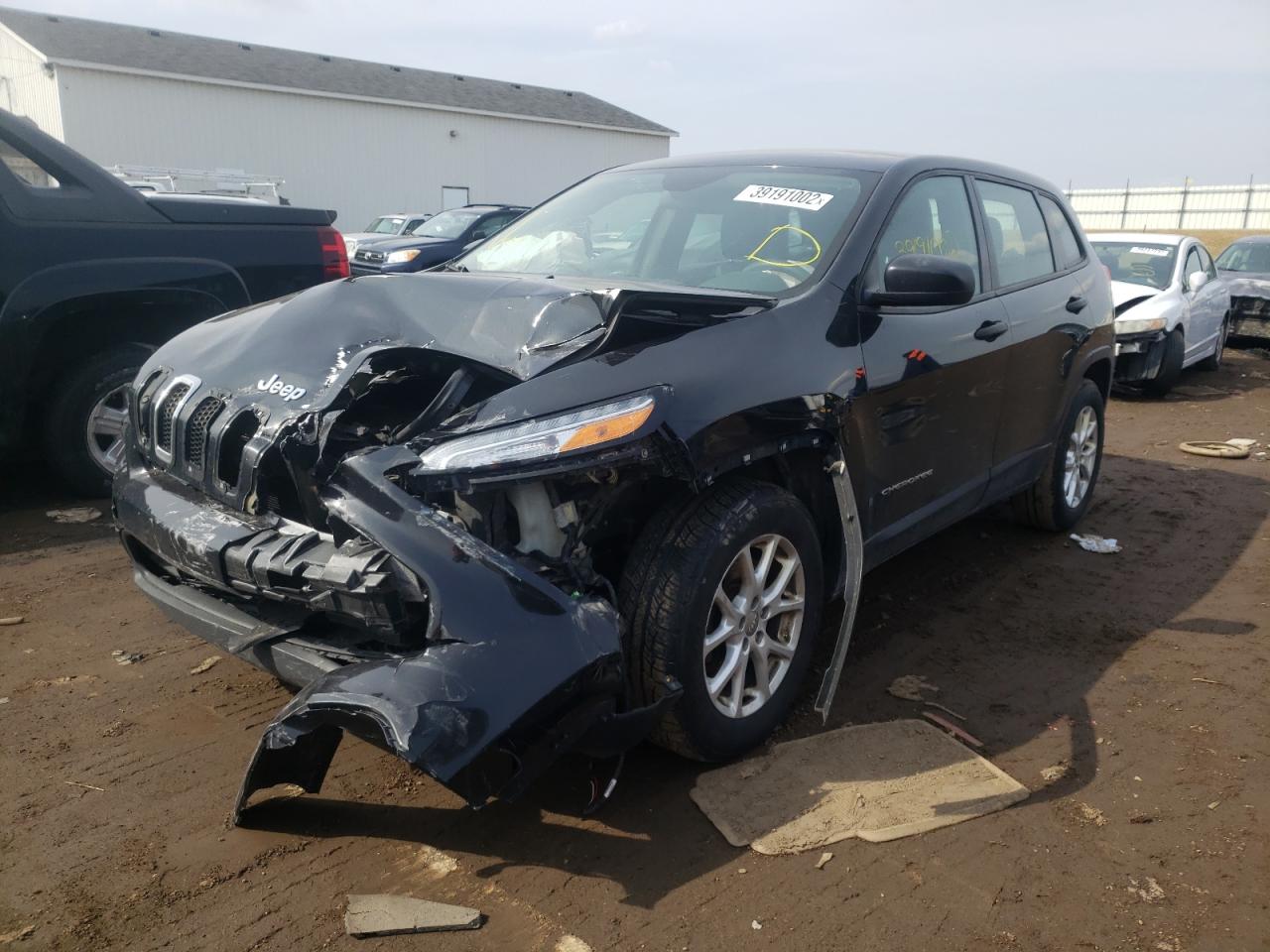 Photo 2 from auction – 2014 JEEP CHEROKEE S with VIN 1C4PJMAB7EW190094