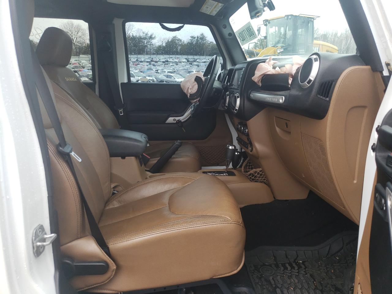 Photo 5 from auction – 2014 JEEP WRANGLER U with VIN 1C4BJWEG8EL259081