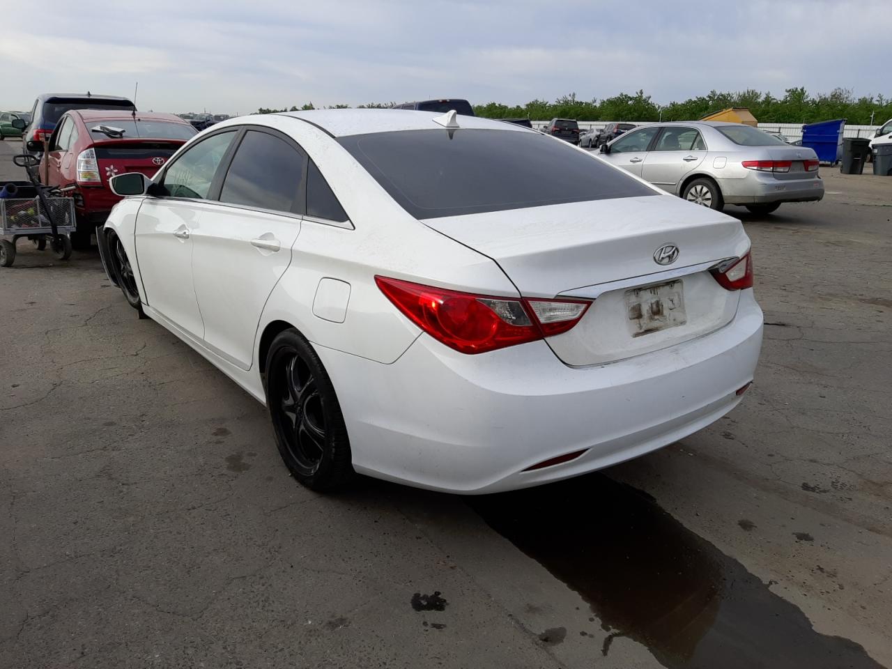 Photo 3 from auction – 2011 HYUNDAI SONATA GLS with VIN 5NPEB4AC4BH087942