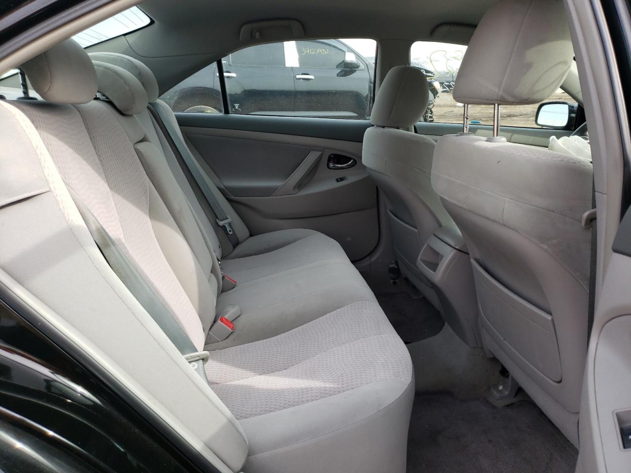 Photo 6 from auction – 2011 TOYOTA CAMRY BASE with VIN 4T4BF3EK4BR090978