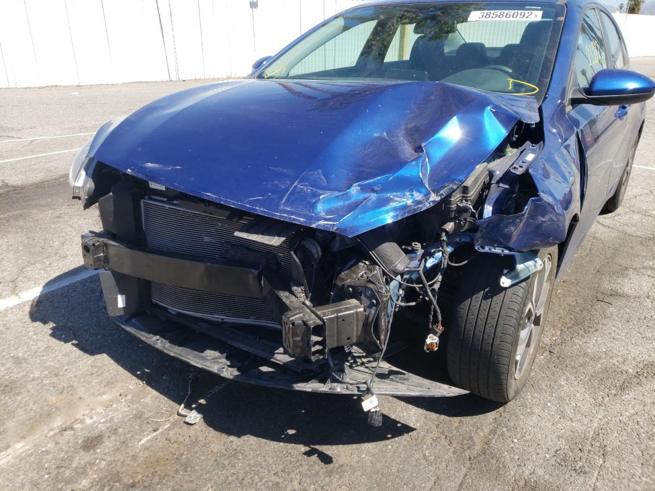 Photo 9 from auction – 2019 KIA FORTE FE with VIN 3KPF24AD1KE126214