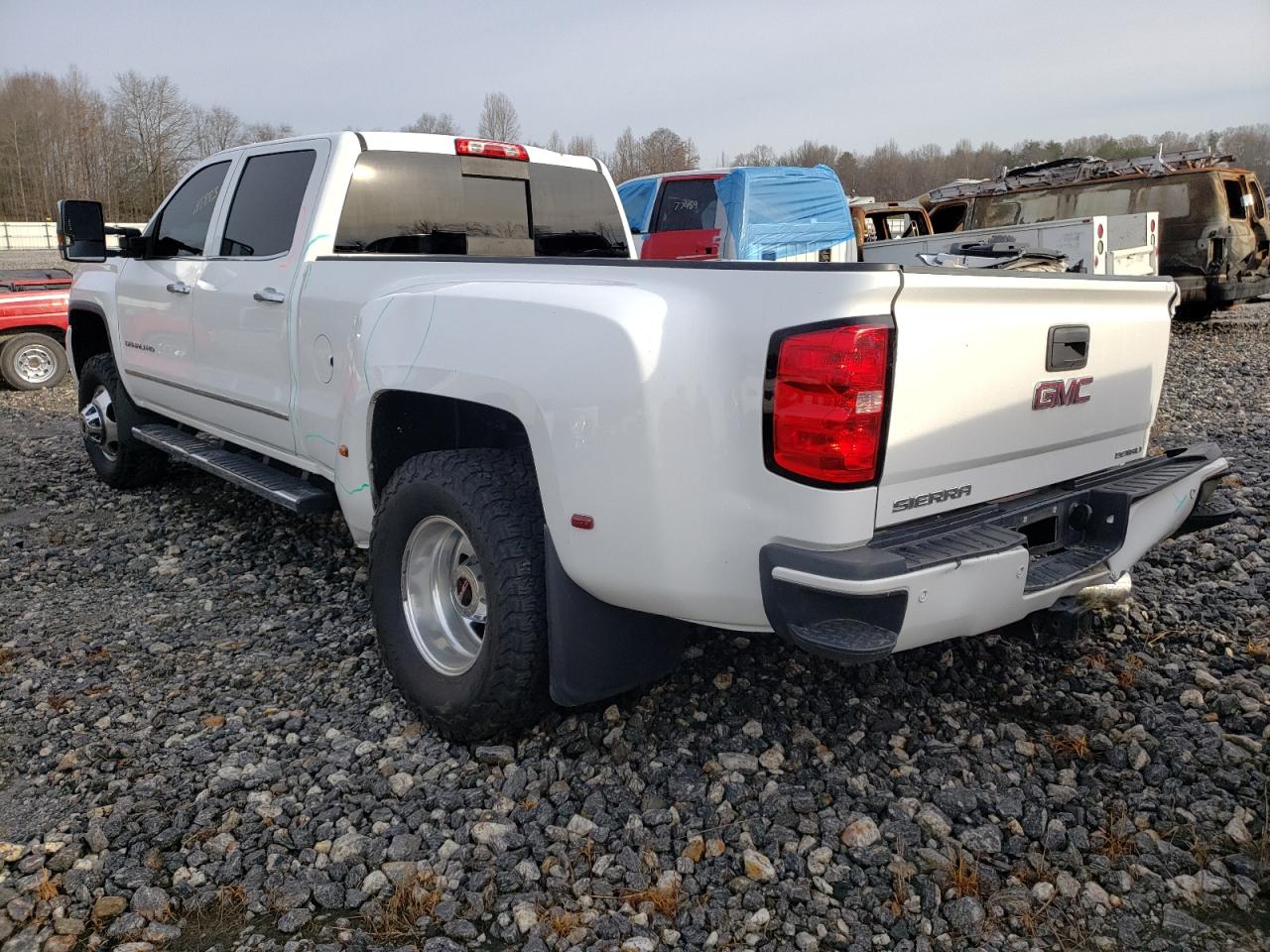 Photo 3 from auction – 2015 GMC SIERRA K35 with VIN 1GT424E85FF540760
