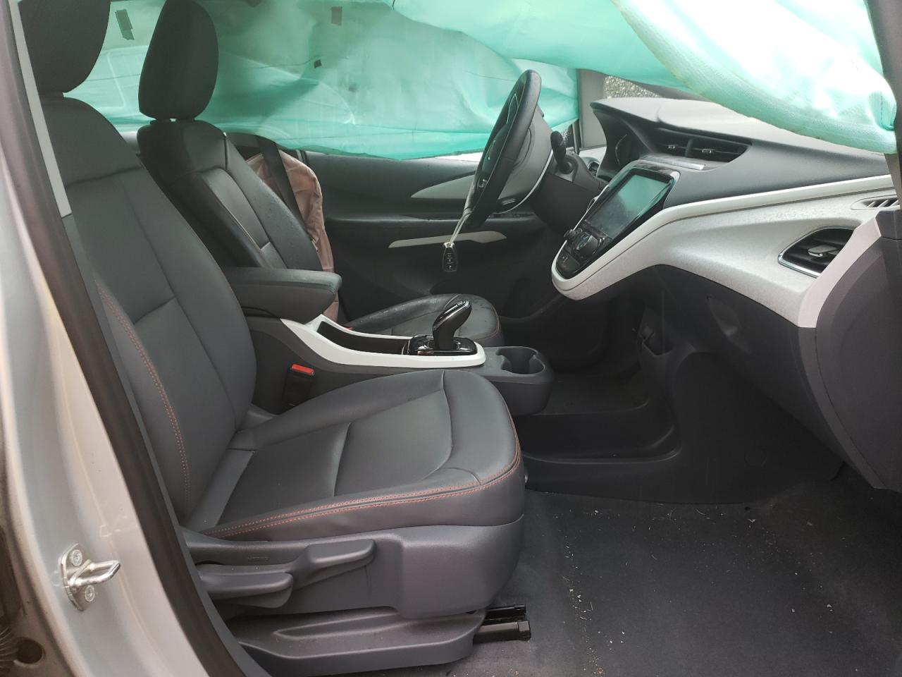 Photo 5 from auction – 2017 CHEVROLET BOLT with VIN 1G1FX6S06H4178109
