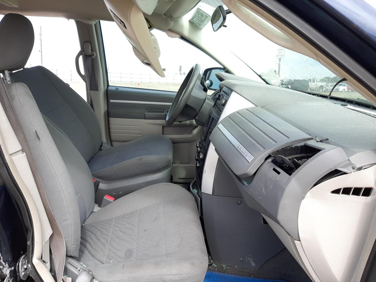 Photo 5 from auction – 2009 DODGE GRAND CARA with VIN 2D8HN54119R586748