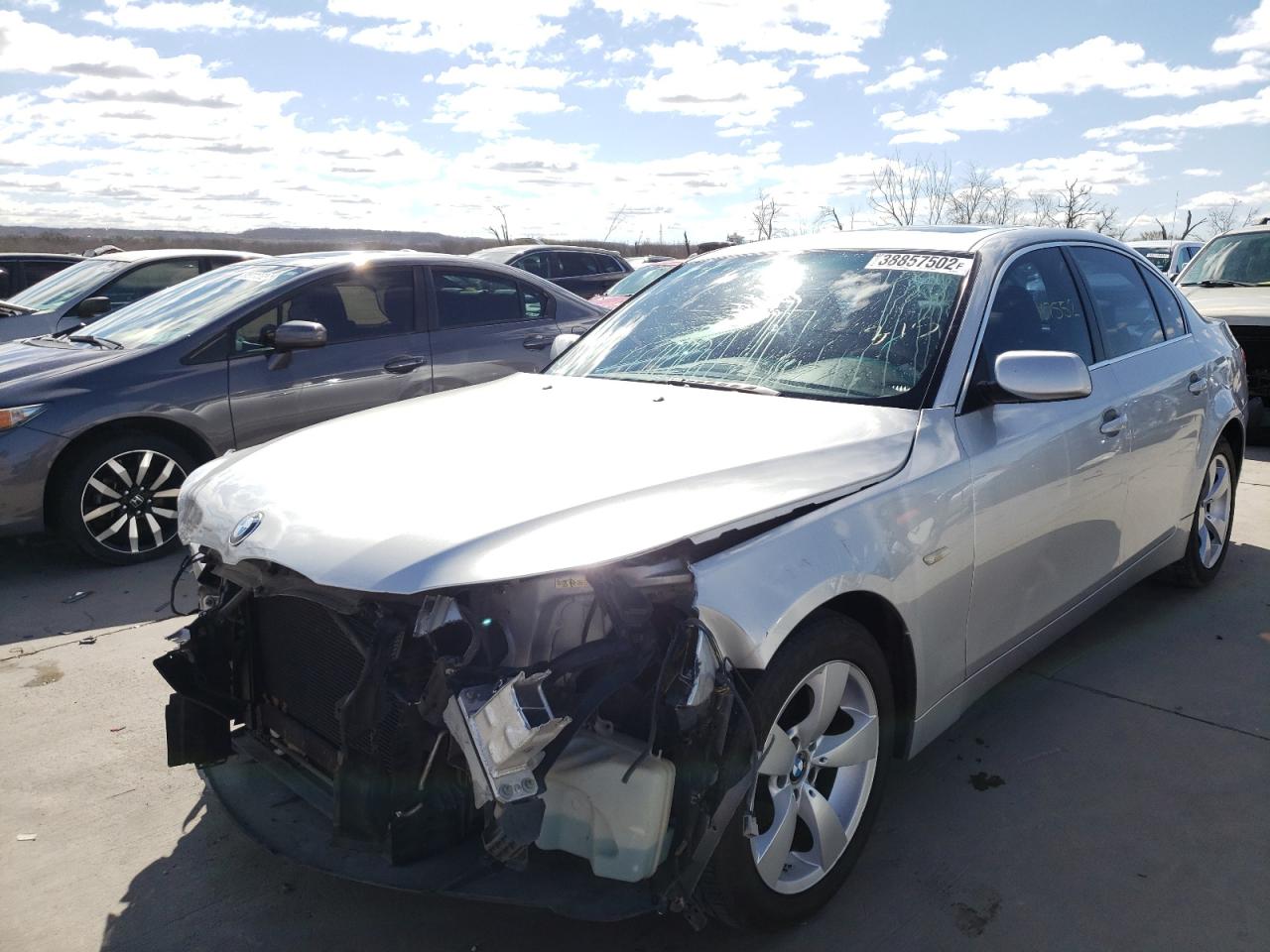 Photo 2 from auction – 2006 BMW 525 I with VIN WBANE53526CK81752