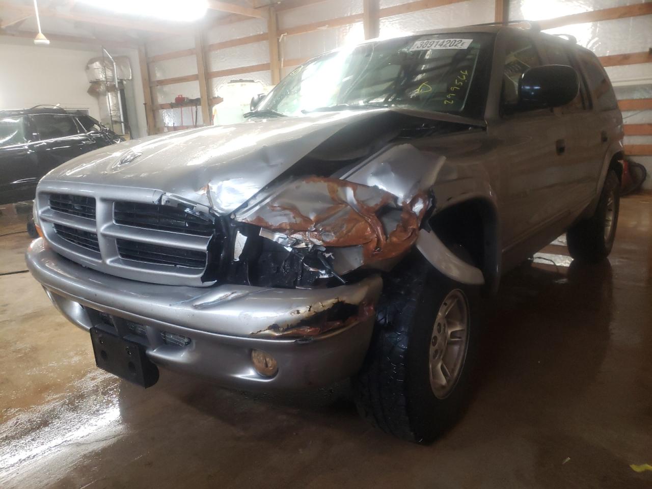 Photo 2 from auction – 2000 DODGE DURANGO with VIN 1B4HS28N9YF299566