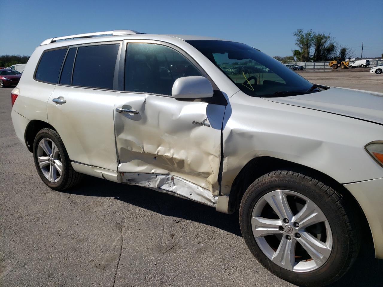 Photo 9 from auction – 2008 TOYOTA HIGHLANDER with VIN JTEDS42A482049853