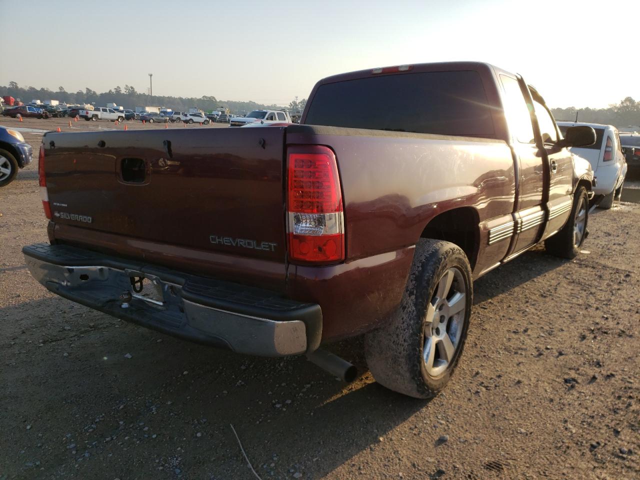 Photo 4 from auction – 2001 CHEVROLET SILVERADO with VIN 2GCEC19V011217264