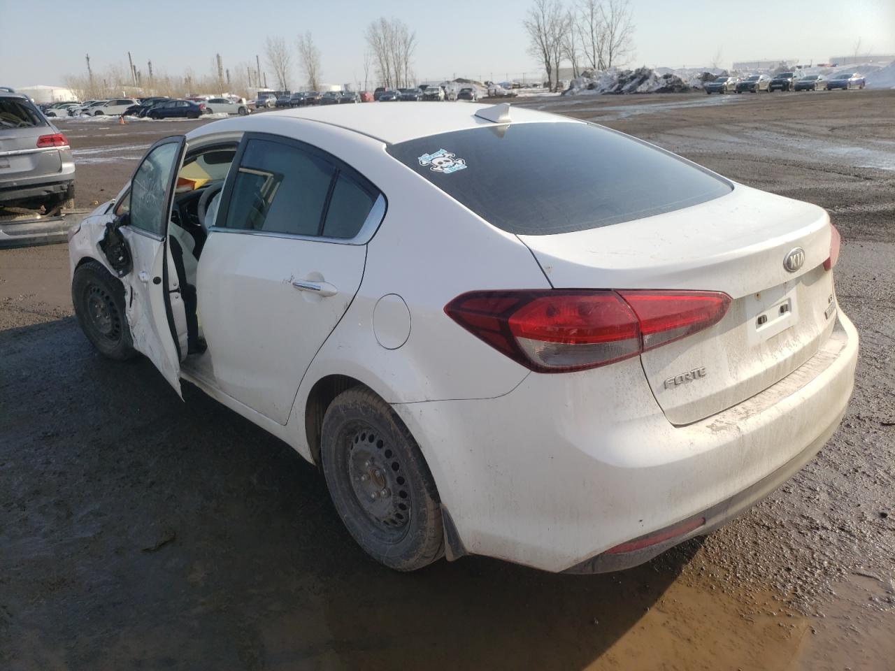 Photo 3 from auction – 2017 KIA FORTE EX with VIN 3KPFL4A81HE057792