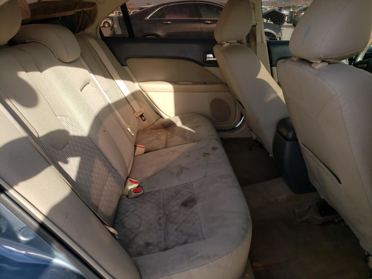 Photo 6 from auction – 2011 FORD FUSION with VIN 3FAHP0HA9BR209841