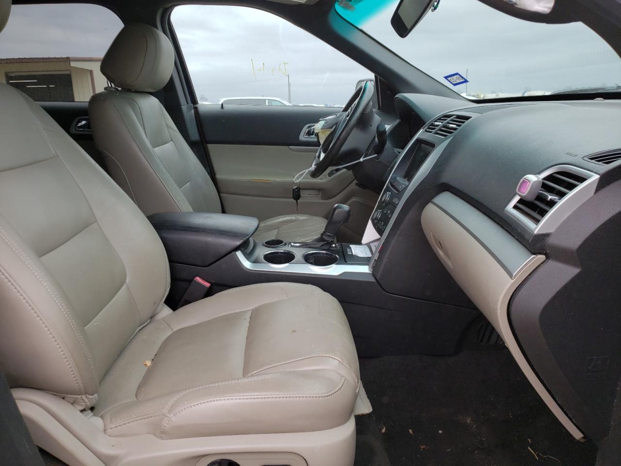 Photo 5 from auction – 2013 FORD EXPLORER X with VIN 1FM5K7D86DGA30282