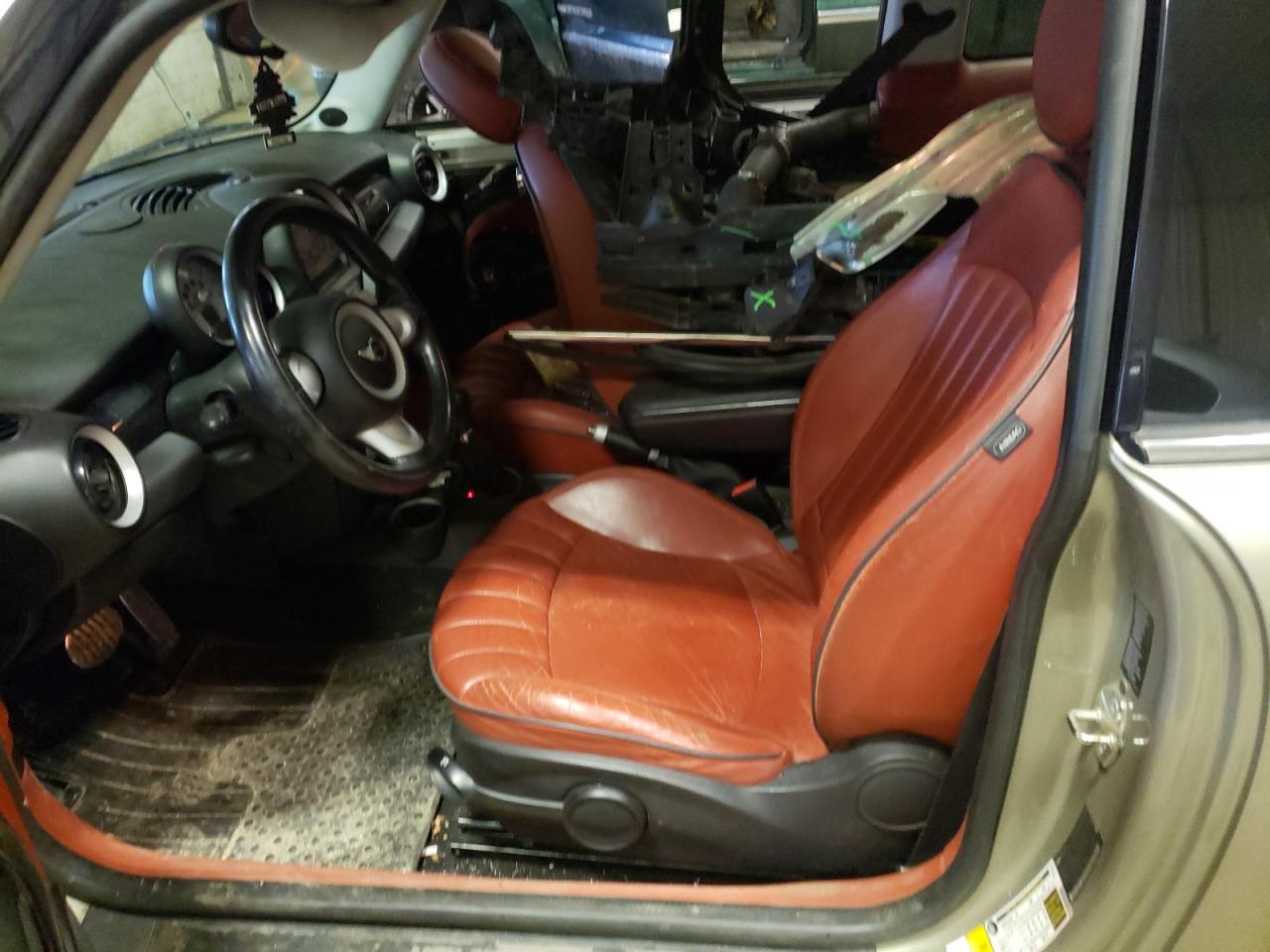 Photo 5 from auction – 2008 MINI COOPER S with VIN WMWMF73528TV33152