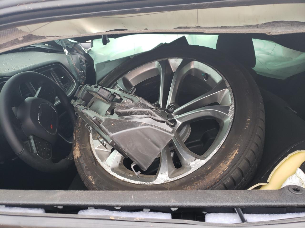 Photo 5 from auction – 2021 DODGE CHALLENGER with VIN 2C3CDZBT0MH661093