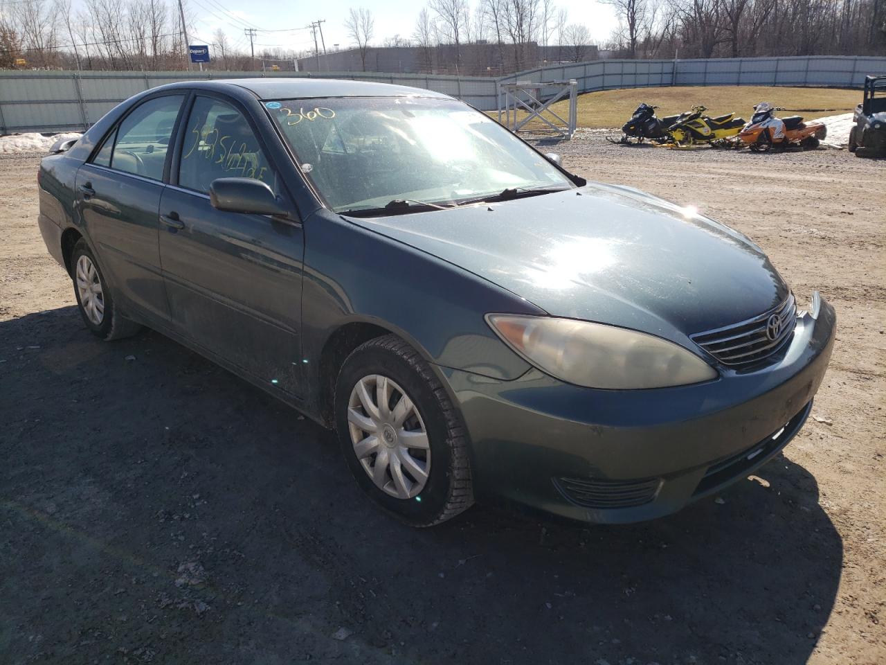 Photo 1 from auction – 2006 TOYOTA CAMRY LE with VIN 4T1BE30K56U112738