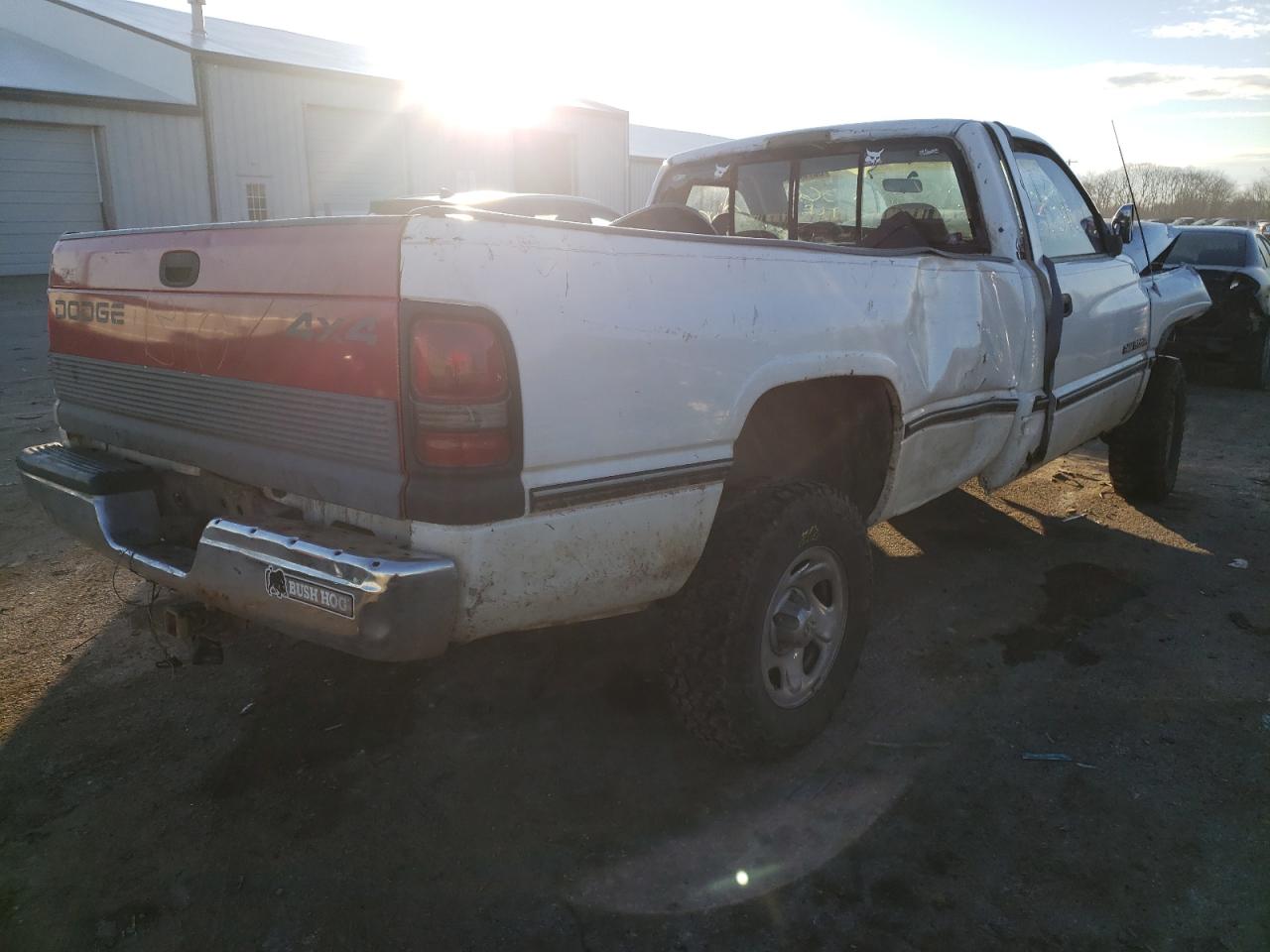 Photo 4 from auction – 1994 DODGE RAM 1500 with VIN 1B7HF16Z1RS552458