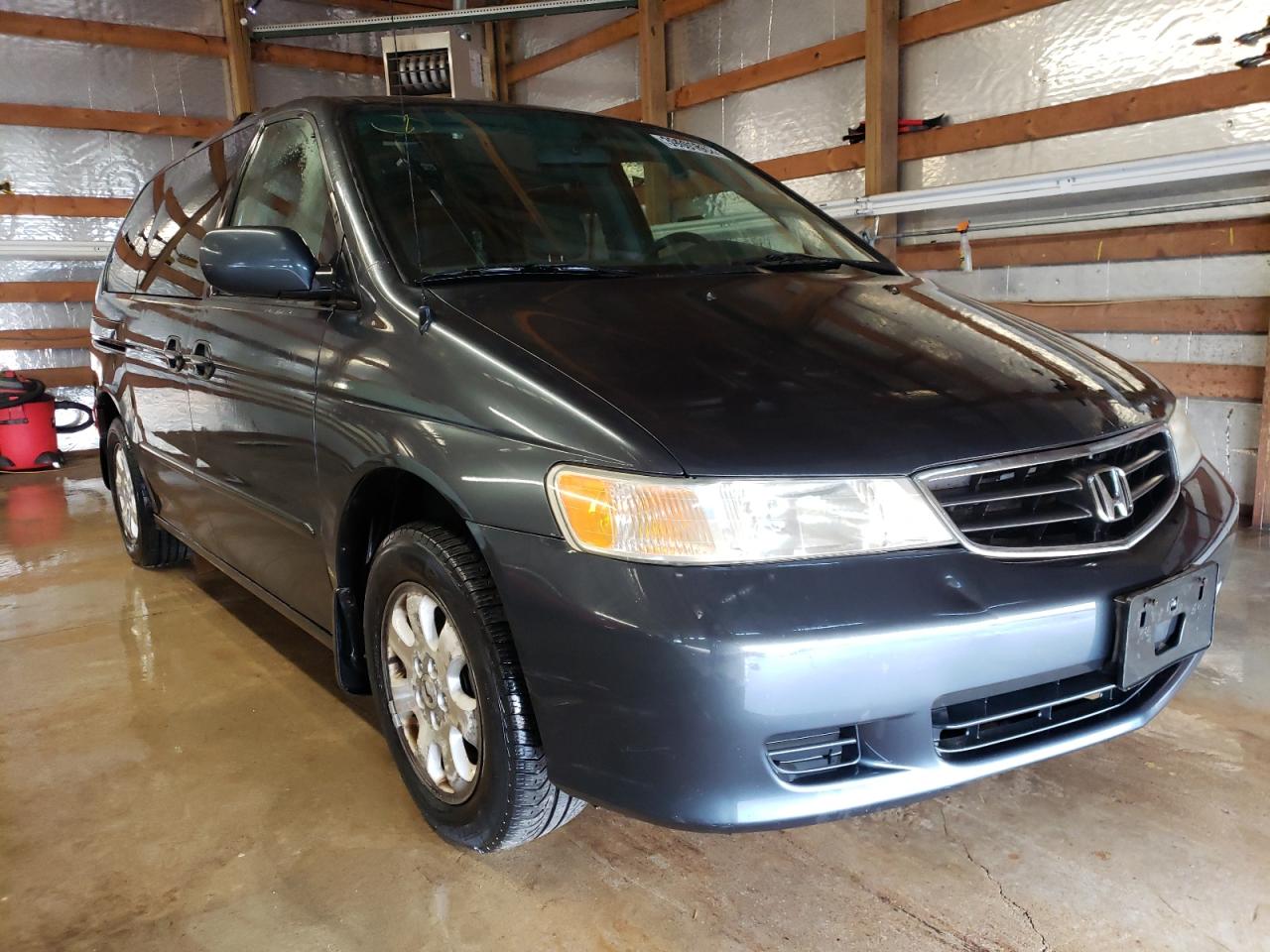 HONDA ODYSSEY EX 2004 with VIN 5FNRL18834B111650 - Photo from auction