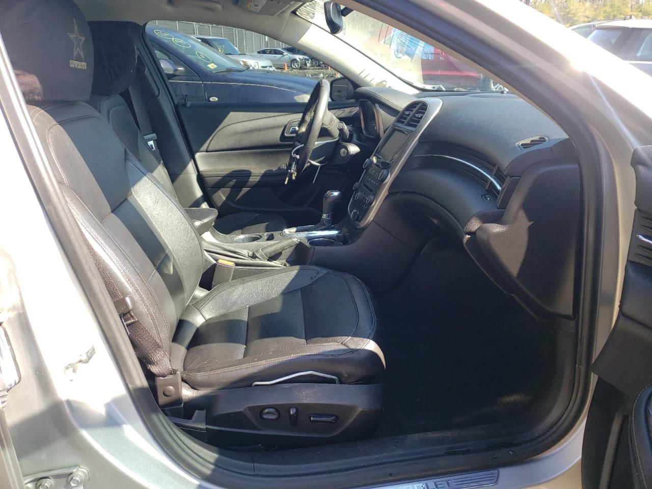Photo 5 from auction – 2016 CHEVROLET MALIBU LIM with VIN 1G11E5SA2GF168411