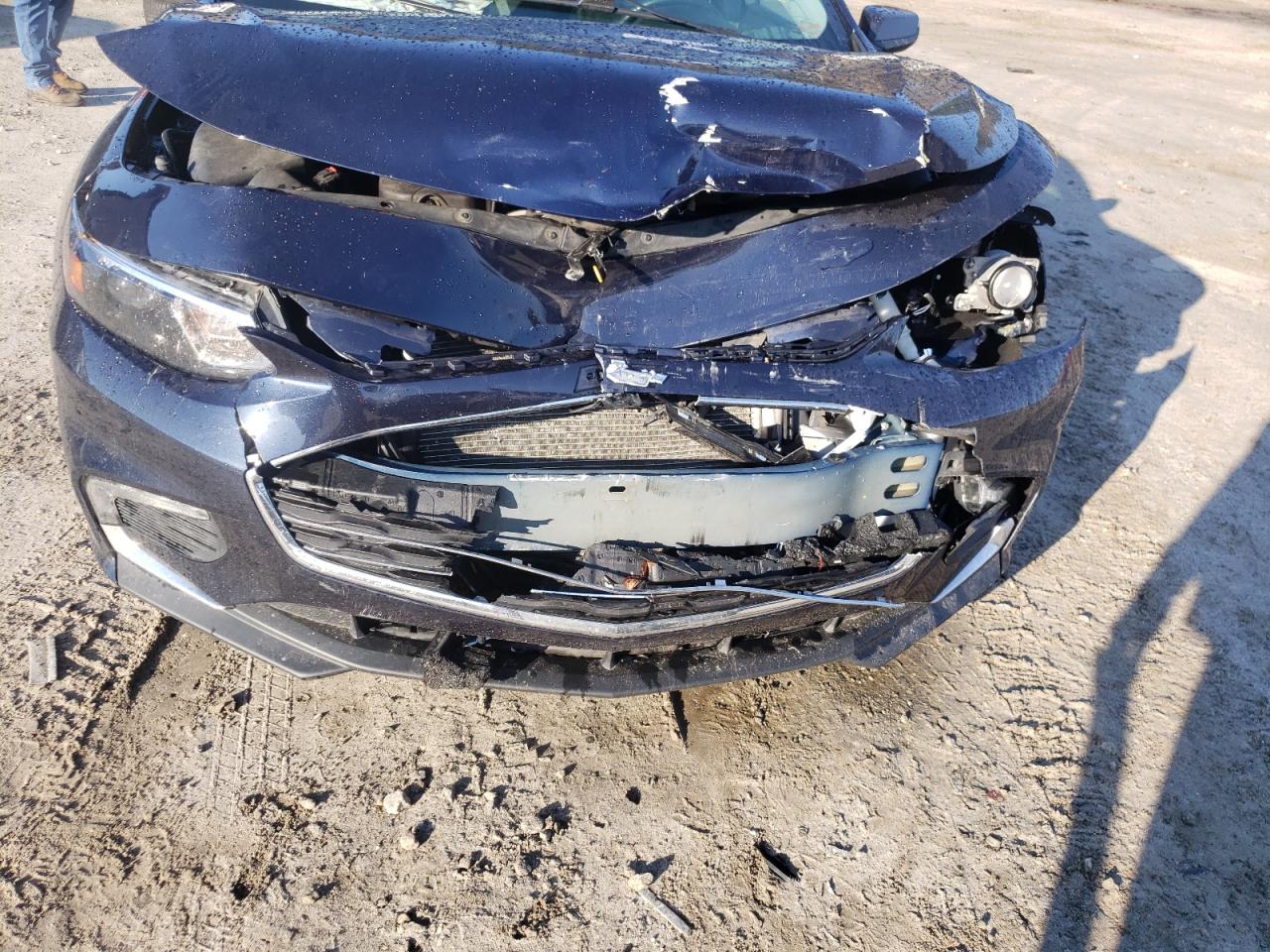 Photo 9 from auction – 2017 CHEVROLET MALIBU LT with VIN 1G1ZE5ST5HF276396