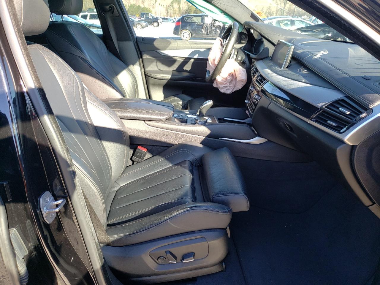 Photo 5 from auction – 2018 BMW X6 XDRIVE3 with VIN 5UXKU2C55J0Z61595