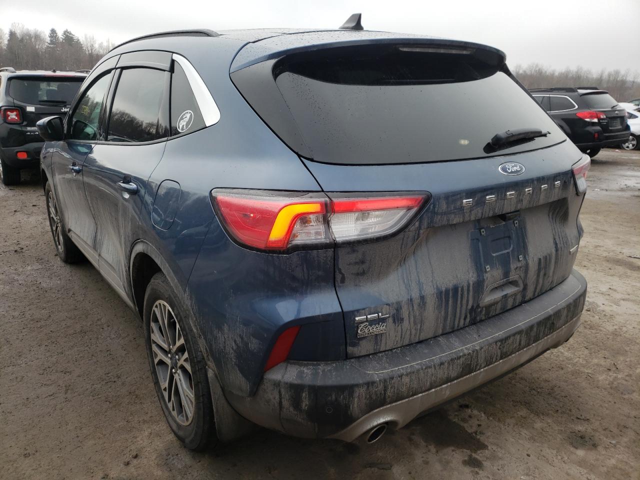 Photo 3 from auction – 2020 FORD ESCAPE SEL with VIN 1FMCU9H68LUB55192