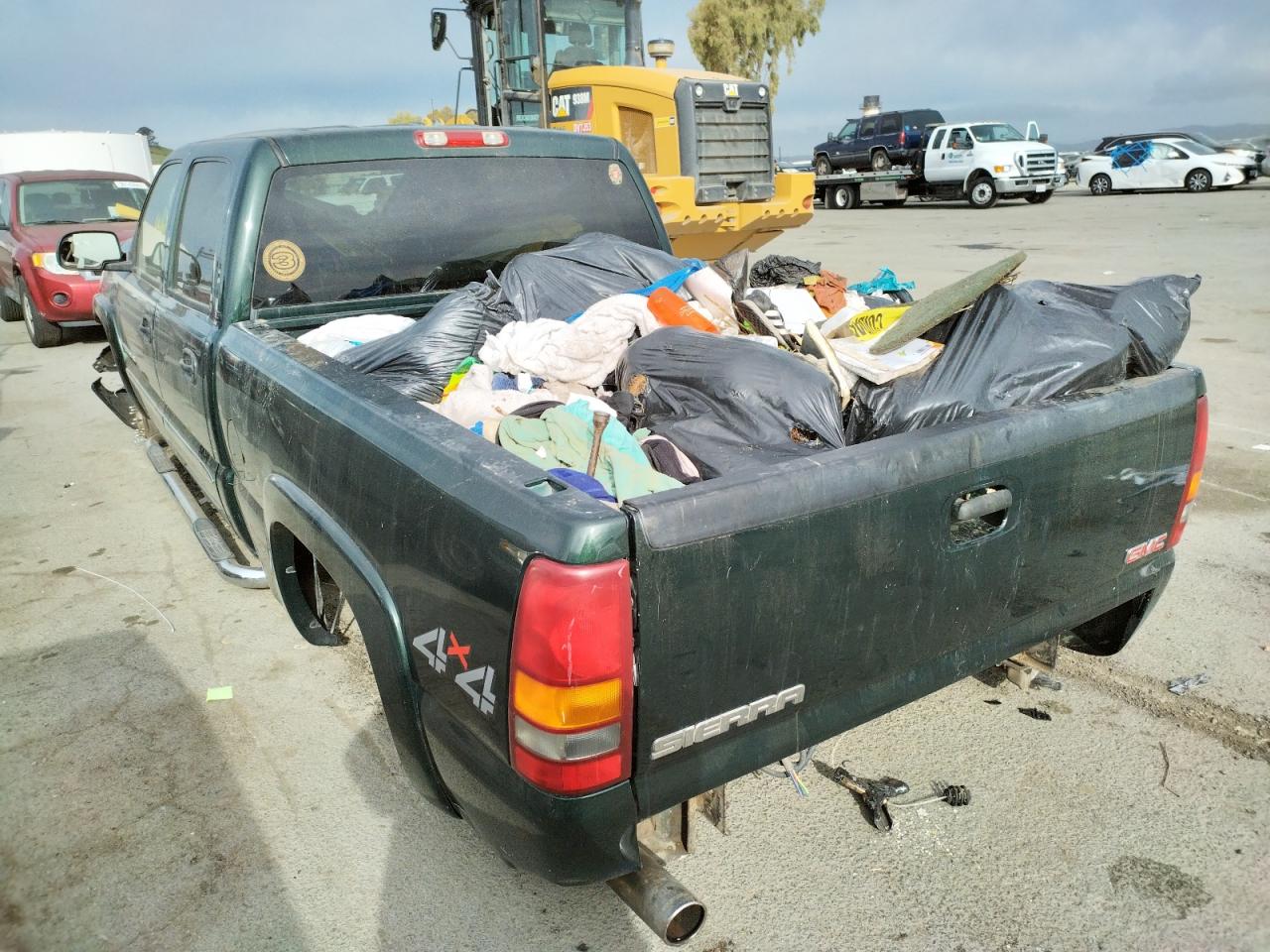 Photo 3 from auction – 2003 GMC SIERRA K25 with VIN 1GTHK23U13F233300