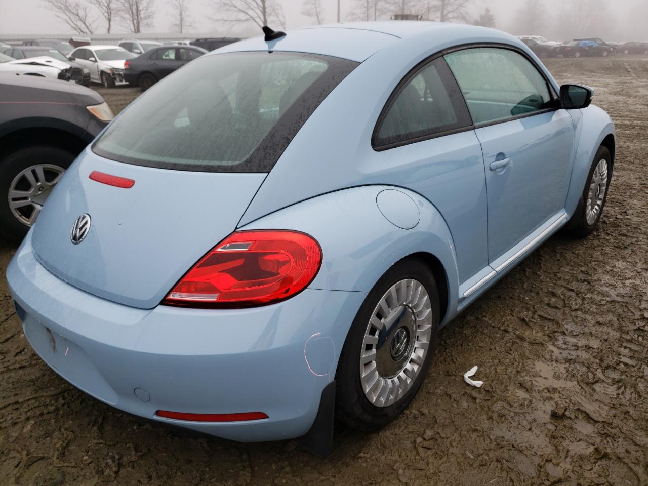 Photo 4 from auction – 2014 VOLKSWAGEN BEETLE with VIN 3VWJ17AT7EM654496