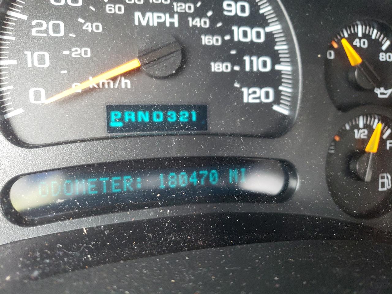 Photo 8 from auction – 2005 CHEVROLET SILVERADO with VIN 1GCEC19T65Z329546