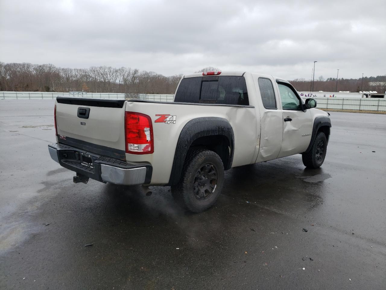 Photo 4 from auction – 2007 GMC NEW SIERRA with VIN 1GTEK19037Z556396