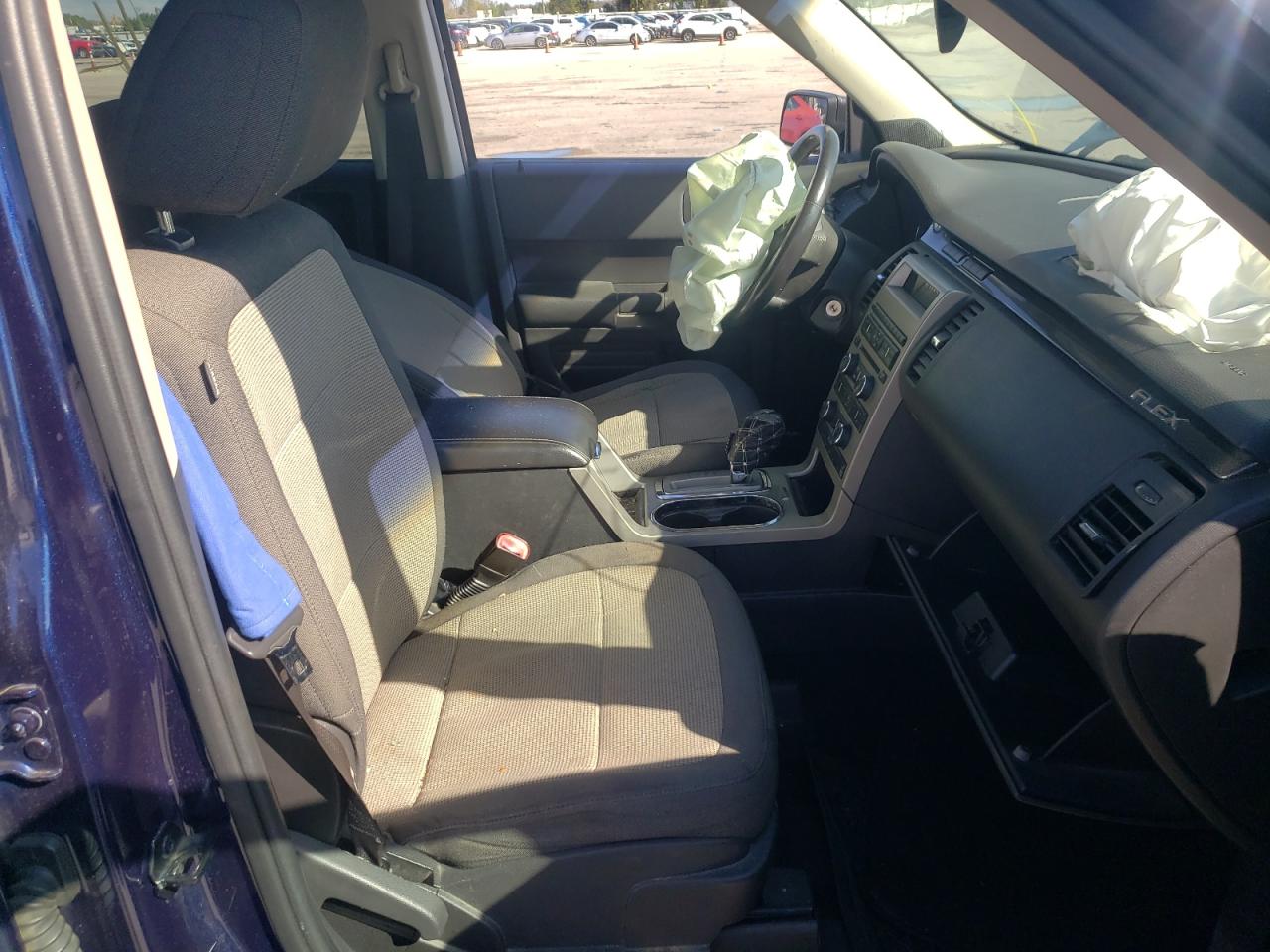 Photo 5 from auction – 2011 FORD FLEX SE with VIN 2FMGK5BC5BBD21395