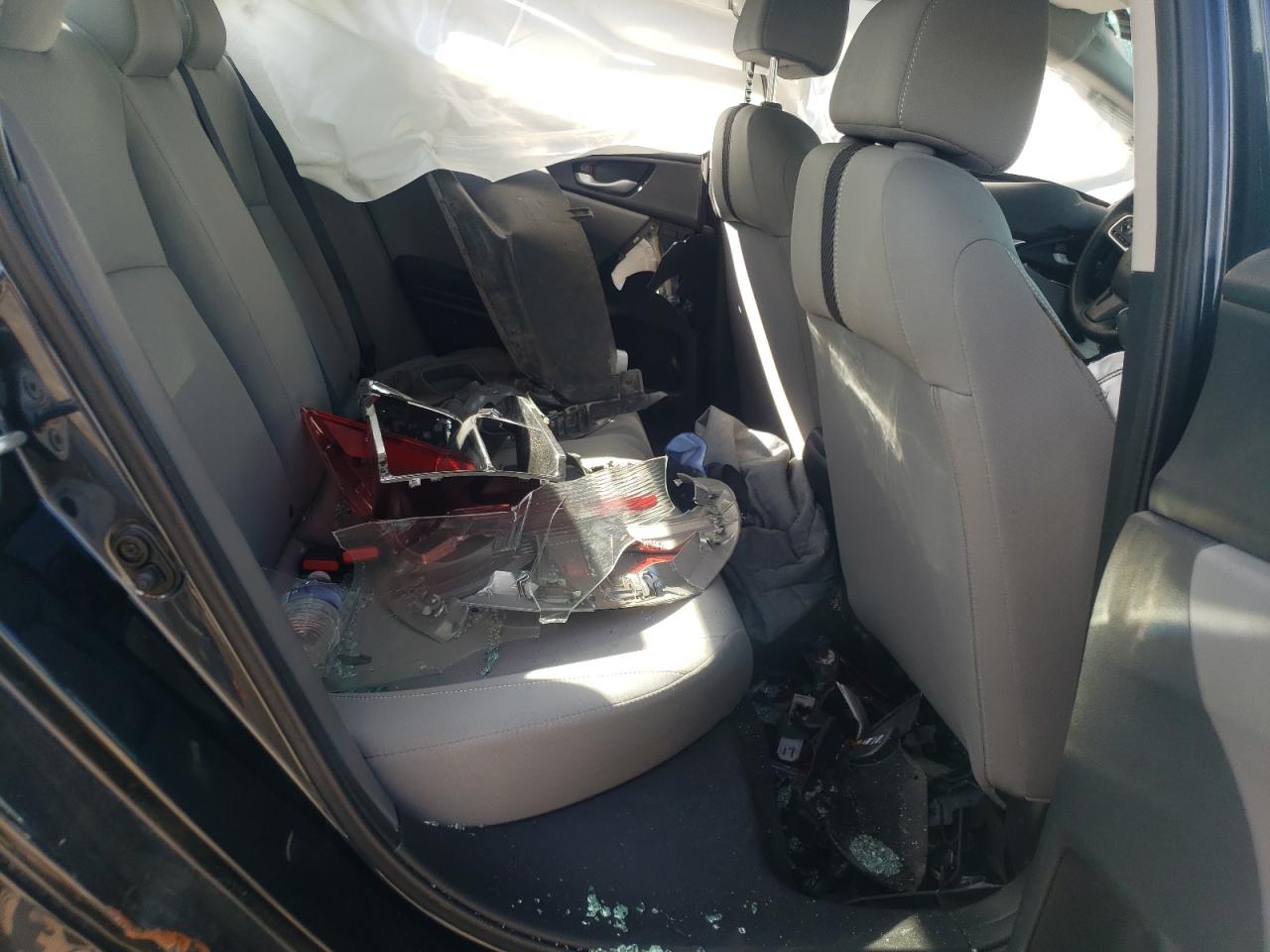 Photo 6 from auction – 2018 HONDA CIVIC LX with VIN 2HGFC2F58JH606502