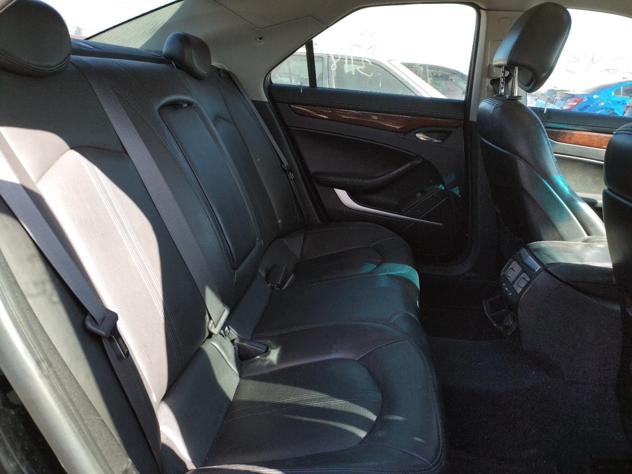 Photo 6 from auction – 2009 CADILLAC CTS with VIN 1G6DF577390113246