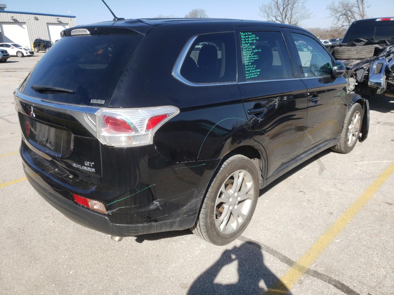 Photo 4 from auction – 2014 MITSUBISHI OUTLANDER with VIN JA4JZ4AX2EZ002830