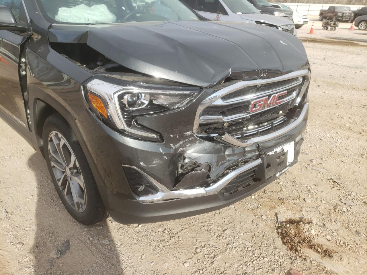Photo 9 from auction – 2018 GMC TERRAIN SL with VIN 3GKALPEX5JL141956