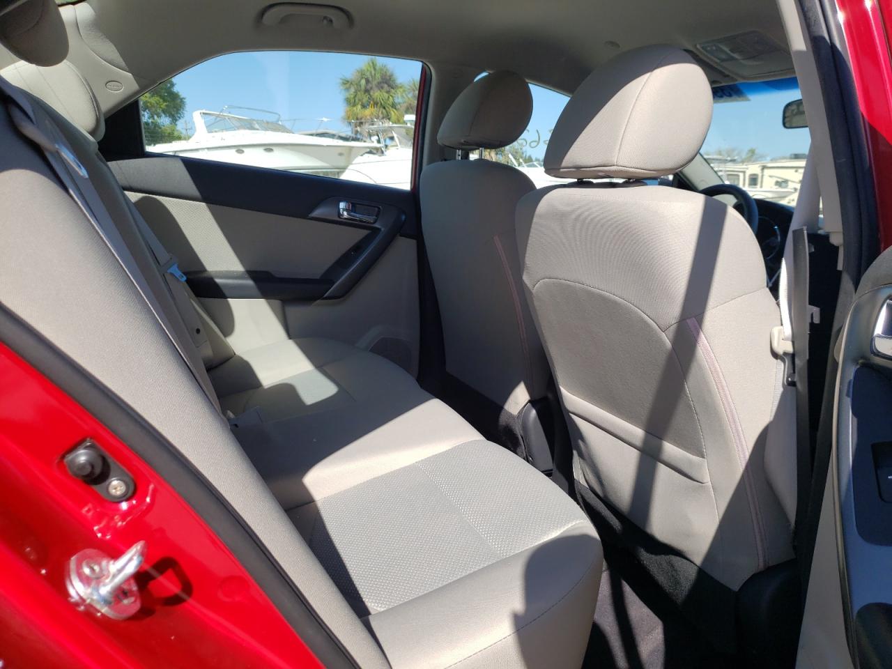 Photo 6 from auction – 2013 KIA FORTE EX with VIN KNAFU4A22D5656082