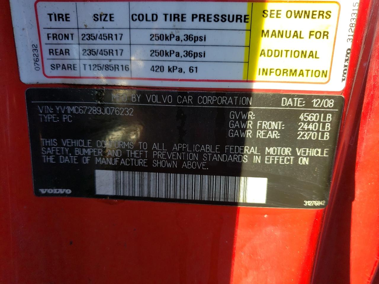 Photo 10 from auction – 2009 VOLVO C70 T5 with VIN YV1MC67289J076232