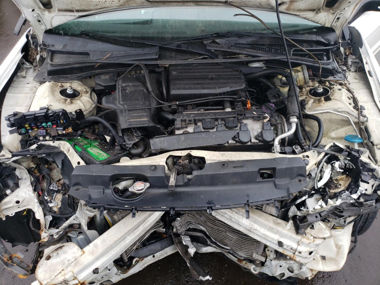 Photo 7 from auction – 2001 HONDA CIVIC LX with VIN 2HGES16581H563370
