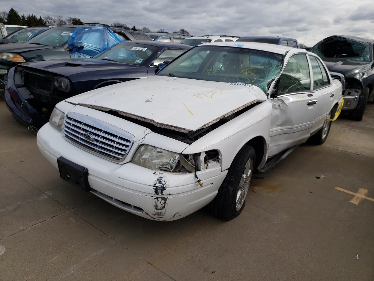 Photo 2 from auction – 2007 FORD CROWN VICT with VIN 2FAHP74V37X133527