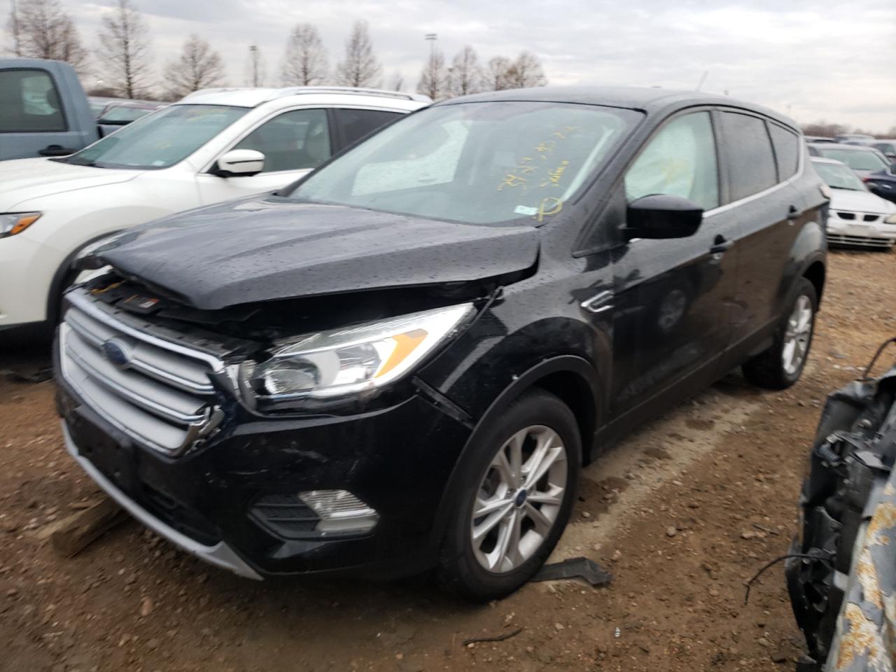 Zdjęcie 2 z aukcji – 2017 FORD ESCAPE SE z VIN 1FMCU9GD4HUC36679