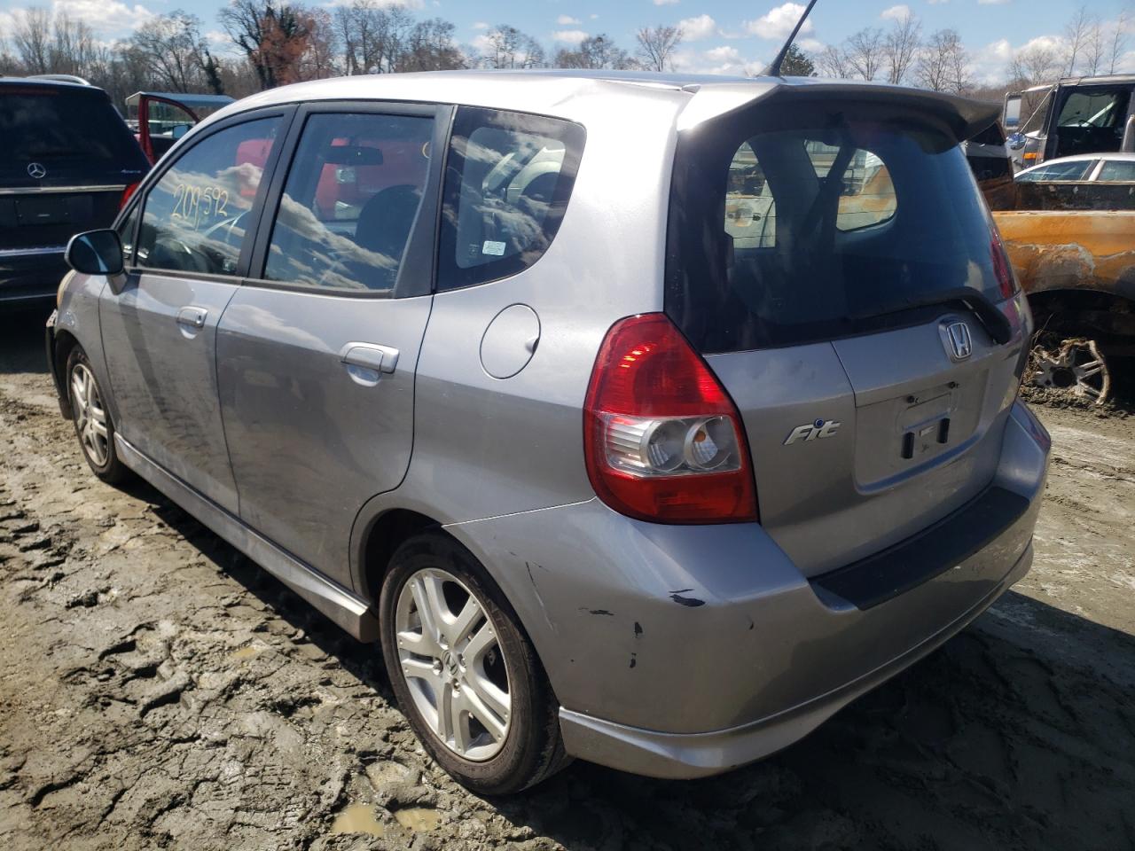 Photo 3 from auction – 2007 HONDA FIT S with VIN JHMGD37697S038595