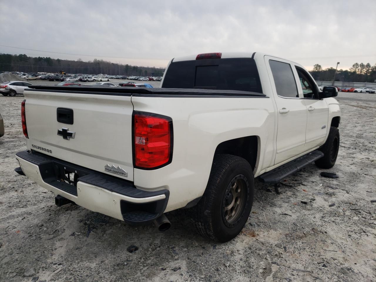 Фото 4 с аукциона – 2015 CHEVROLET SILVERADO с VIN 3GCUKTEC1FG411475